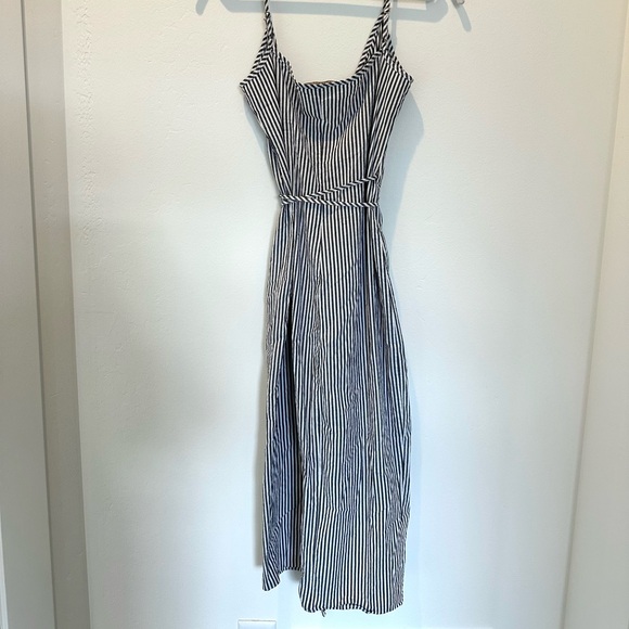 Wayf striped midi wrap dress - Picture 3 of 4
